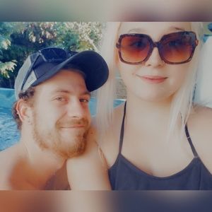 Meet your Posher, Tayler